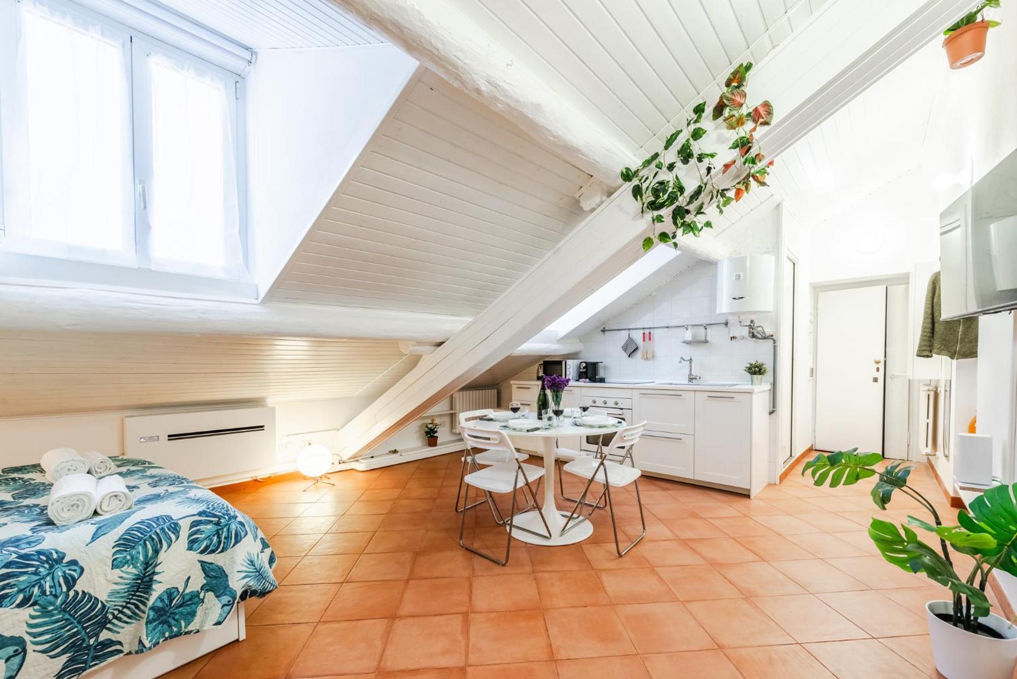 Ferienwohnung The White Jungle - San Babila Attic Mailand Exterior foto